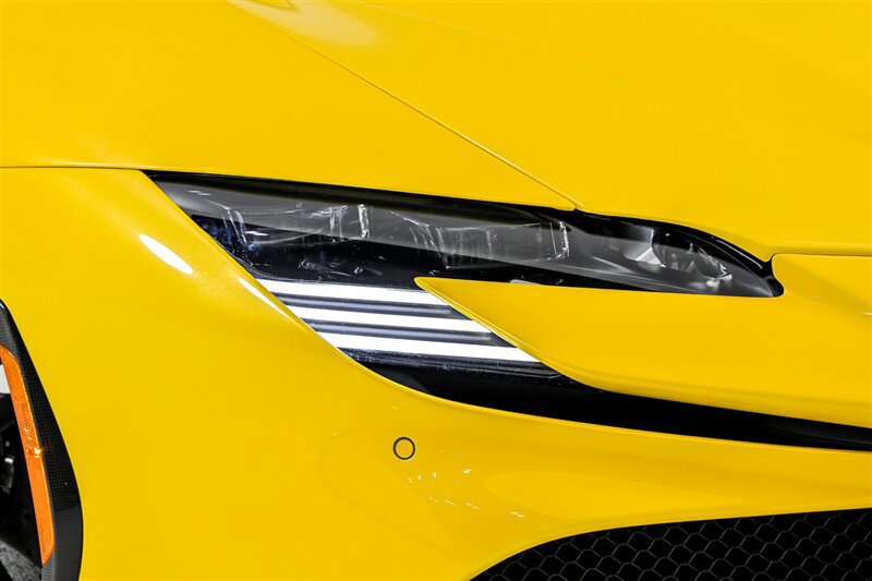 Used 2024 Ferrari SF90 Spider AWD/4WD image 4