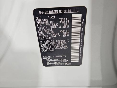 Certified 2025 Nissan Armada Platinum Reserve image 31