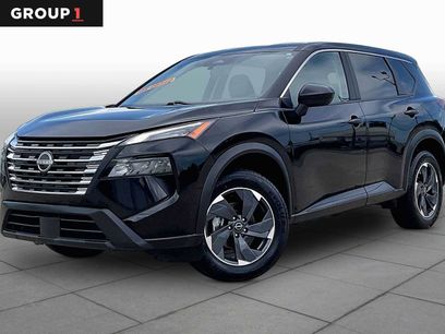 Used 2024 Nissan Rogue SV