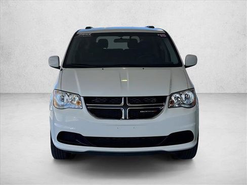 Used 2015 Dodge Grand Caravan SXT image 8