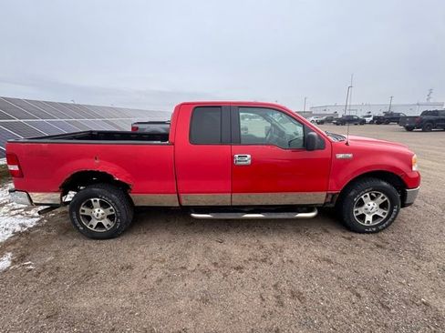 Used 2007 Ford F150 XLT image 2