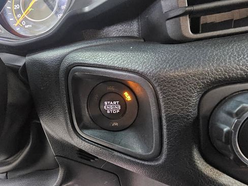 Used 2024 Jeep Wrangler Unlimited Sport AWD/4WD image 33