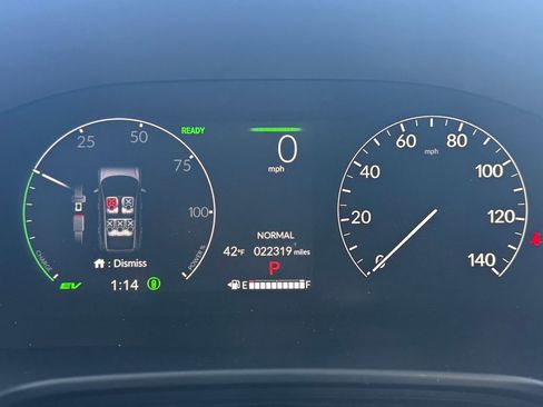 Used 2024 Honda CR-V Sport Touring image 2