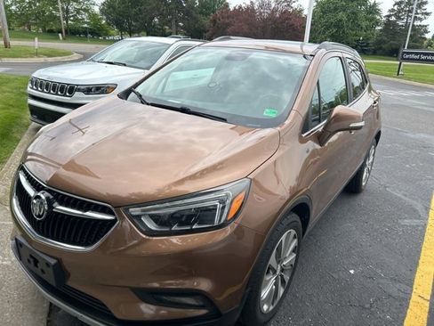 Used 2017 Buick Encore Essence FWD image 5