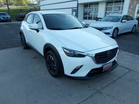 Used 2020 MAZDA CX-3 Sport FWD image 8