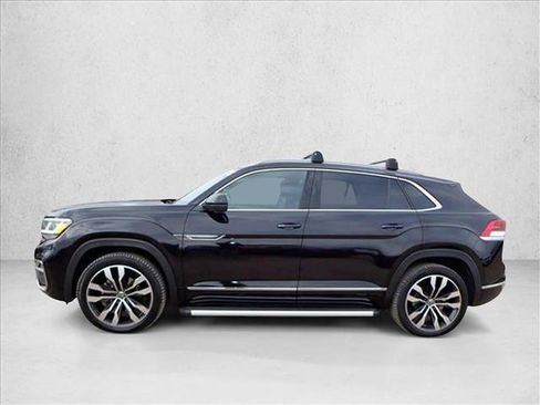 Used 2020 Volkswagen Atlas Cross Sport SEL Premium R-Line image 2