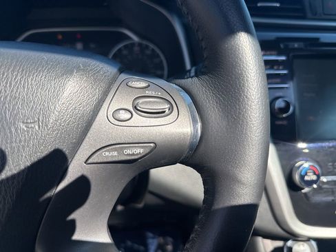 Used 2019 Nissan Murano Platinum w/ Cargo Package image 17