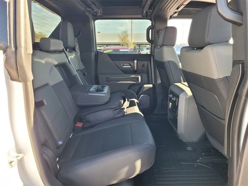 Certified 2025 GMC Hummer EV 3X image 20