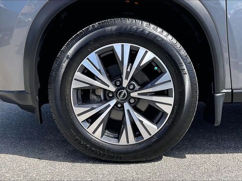 Certified 2023 Nissan Rogue SV AWD/4WD image 7