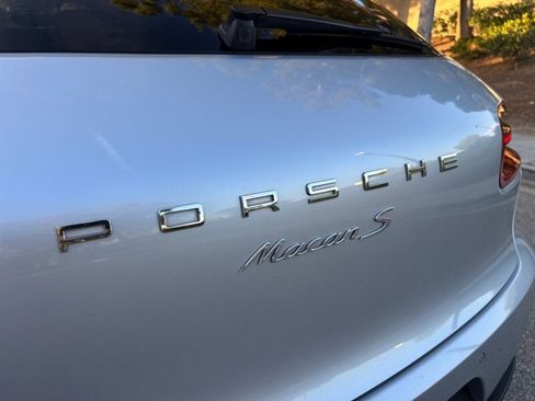 Used 2016 Porsche Macan S image 54