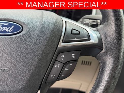 Used 2018 Ford Edge Titanium FWD image 20