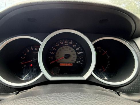 Used 2009 Toyota Tacoma PreRunner RWD image 23