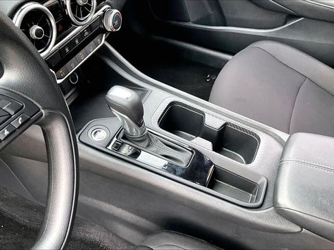 Certified 2025 Nissan Sentra S FWD image 15