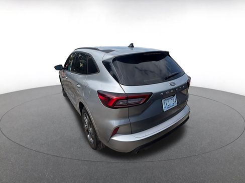 Used 2024 Ford Escape ST-Line image 4