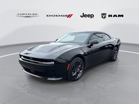 Used 2025 Dodge Charger R/T w/ Quick Order Package 25M R/T image 7