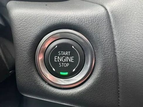 Used 2024 Chevrolet Suburban Premier AWD/4WD image 26