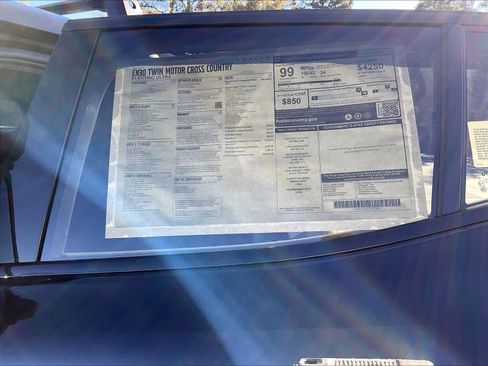 New 2026 Volvo EX30 Cross Country Ultra w/ Protection Package Premier image 37