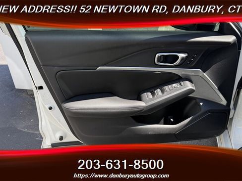 Used 2025 Acura Integra A-Spec FWD image 11