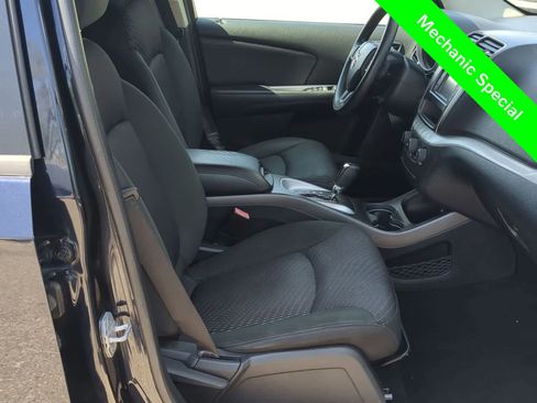 Used 2011 Dodge Journey Mainstreet FWD image 20