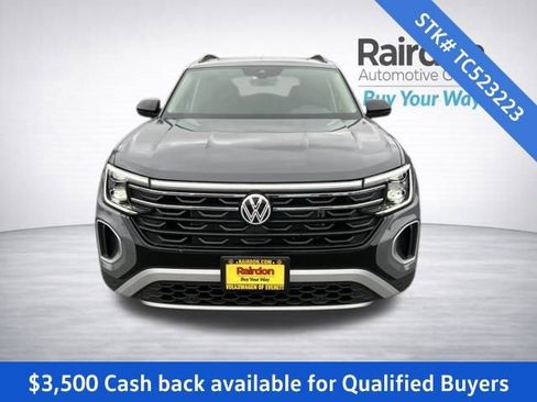New 2026 Volkswagen Atlas Peak Edition AWD/4WD image 2