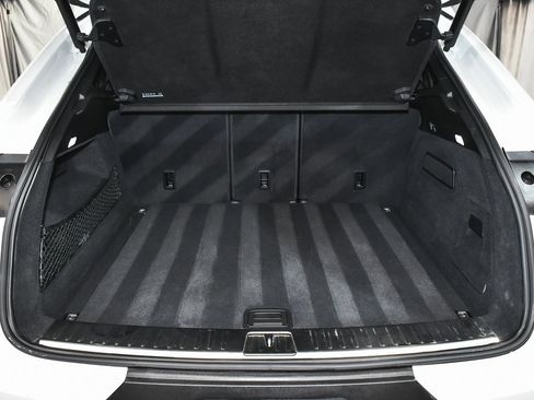 Used 2022 Porsche Cayenne Coupe image 65