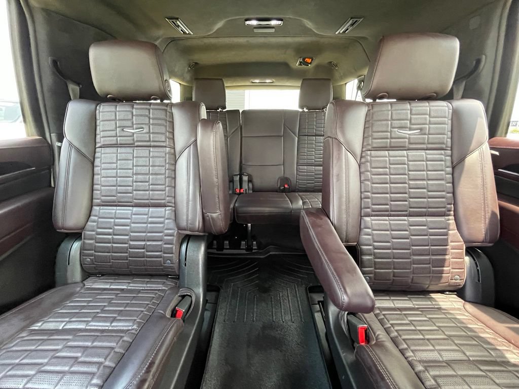 Used 2022 Cadillac Escalade ESV Sport Platinum AWD/4WD image 30