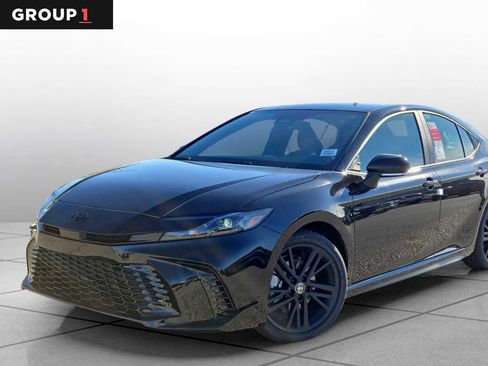 New 2026 Toyota Camry Hybrid image 1