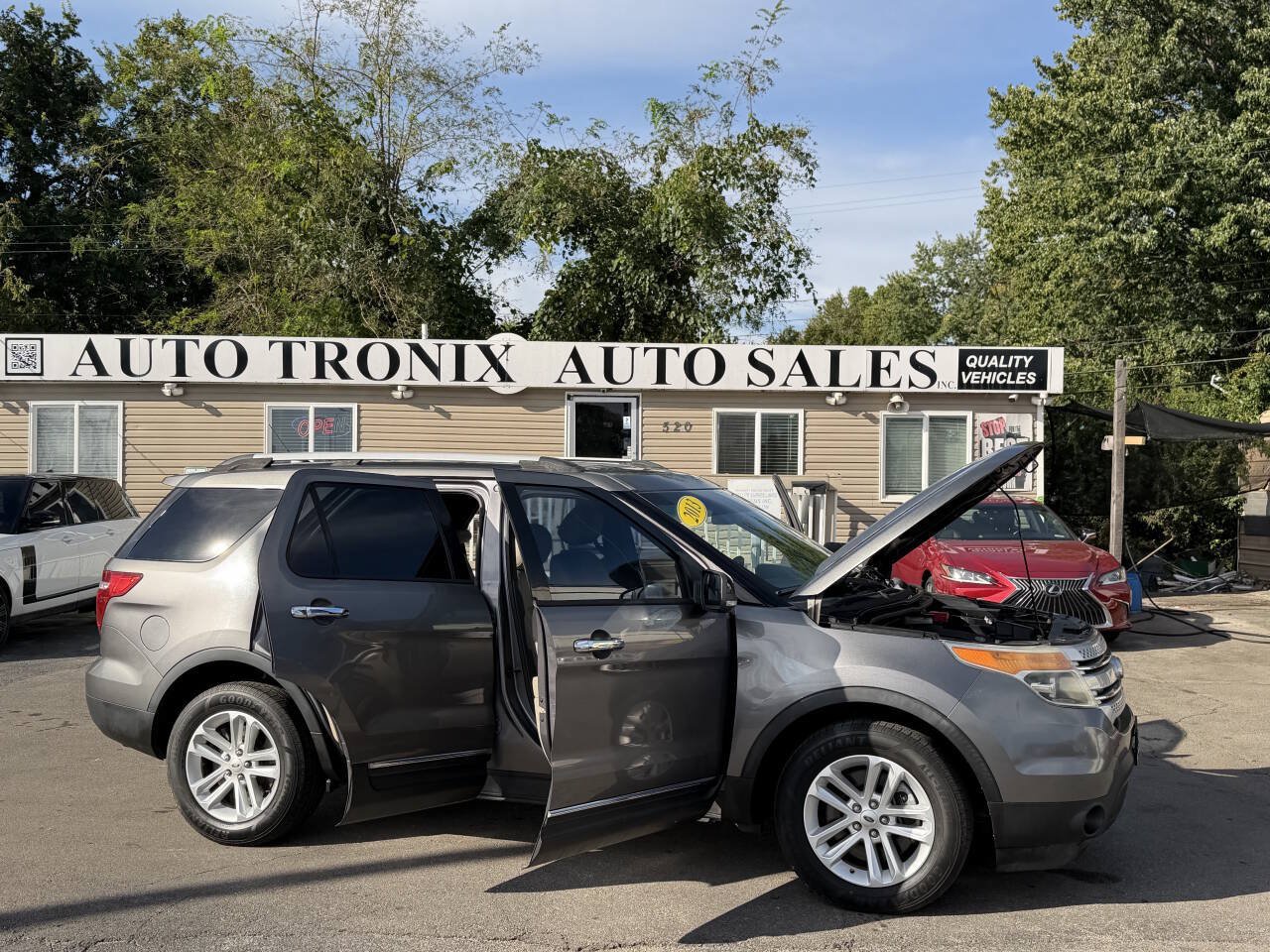 Used 2013 Ford Explorer XLT FWD image 21