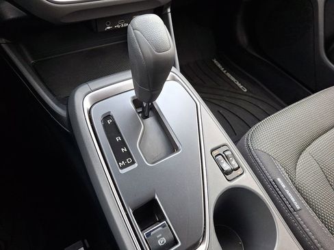 Used 2024 Subaru Crosstrek 2.0i Premium image 17