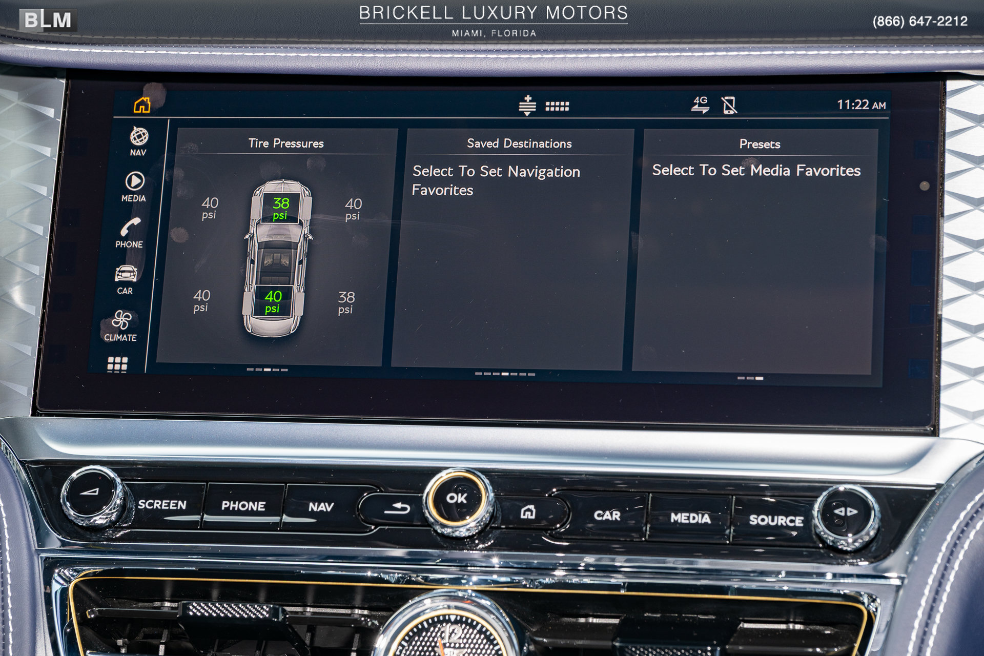 Used 2024 Bentley Flying Spur V8 AWD/4WD image 28