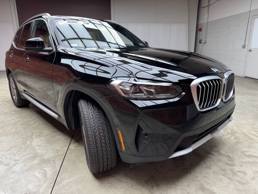 Certified 2024 BMW X3 xDrive30i w/ Convenience Package AWD/4WD image 6