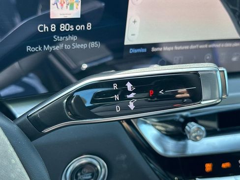 New 2025 Cadillac Lyriq Luxury image 16