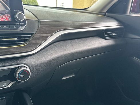 Used 2023 Nissan Altima 2.5 SV image 34