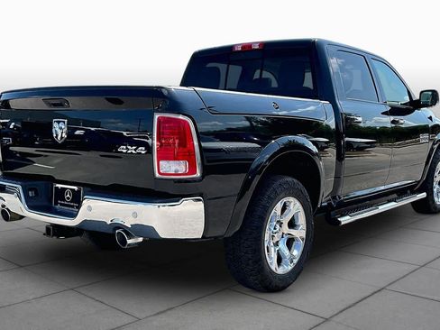 Used 2017 RAM 1500 Laramie w/ Convenience Group AWD/4WD image 13