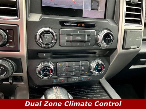 Used 2018 Ford F150 Platinum w/ Equipment Group 701A Luxury AWD/4WD image 16
