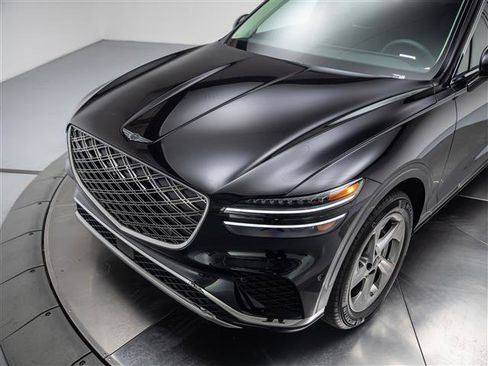 New 2026 Genesis GV70 2.5T Advanced AWD/4WD image 9