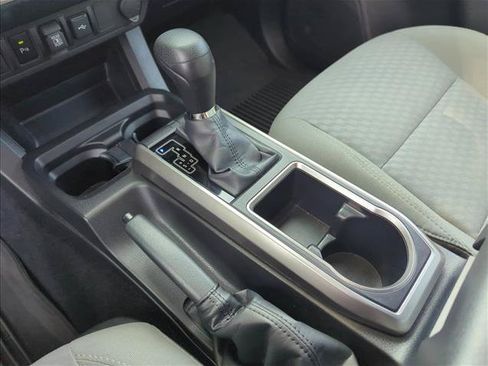 Certified 2022 Toyota Tacoma SR5 RWD image 17