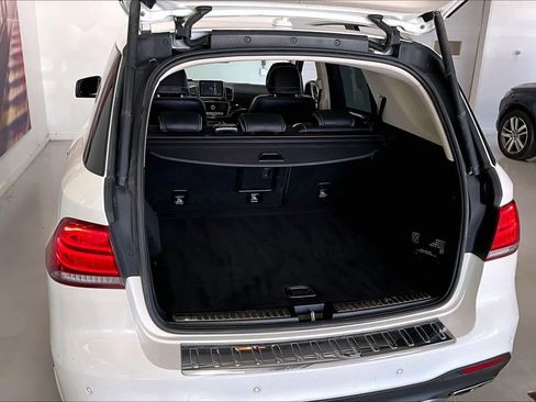 Used 2018 Mercedes-Benz GLE 43 AMG 4MATIC image 16