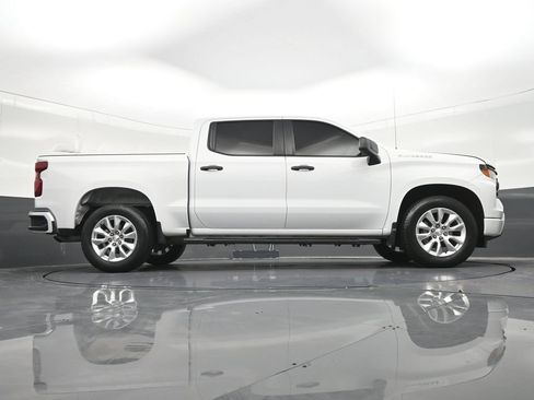 Used 2024 Chevrolet Silverado 1500 Custom RWD image 30