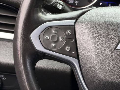 Used 2022 Chevrolet Traverse High Country image 13