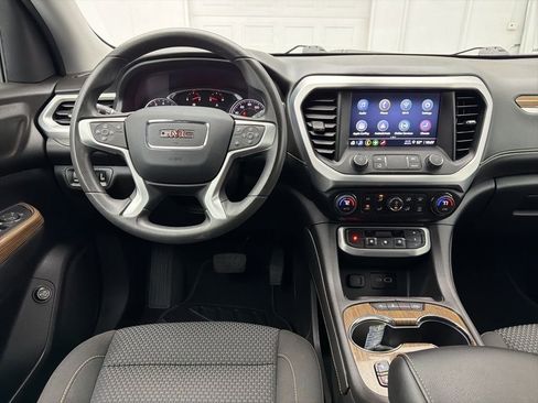 Certified 2023 GMC Acadia SLE w/ Driver Convenience Package image 17