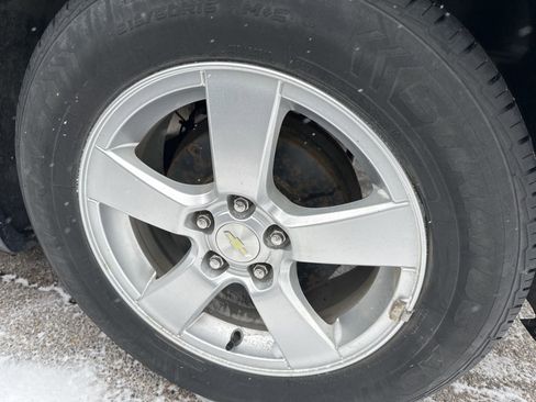 Used 2016 Chevrolet Cruze LT w/ Sun And Sound Package image 7