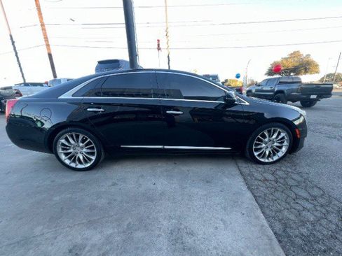 Used 2014 Cadillac XTS Platinum image 5