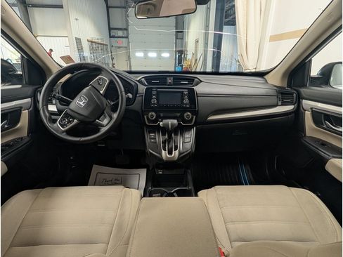 Used 2020 Honda CR-V LX image 9