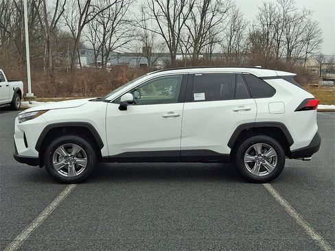 New 2025 Toyota RAV4 XLE w/ Convenience Package image 9