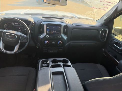 Used 2022 GMC Sierra 2500 SLE w/ SLE Value Package; image 17