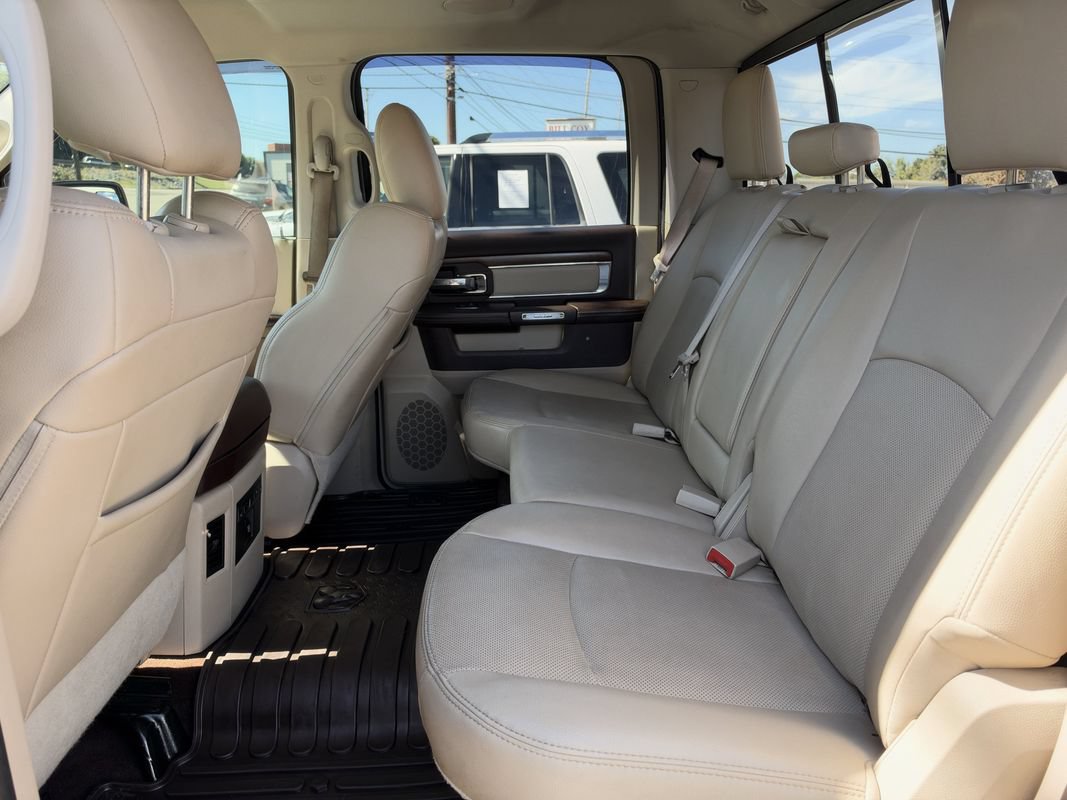 Used 2017 RAM 1500 Laramie w/ Convenience Group AWD/4WD image 13