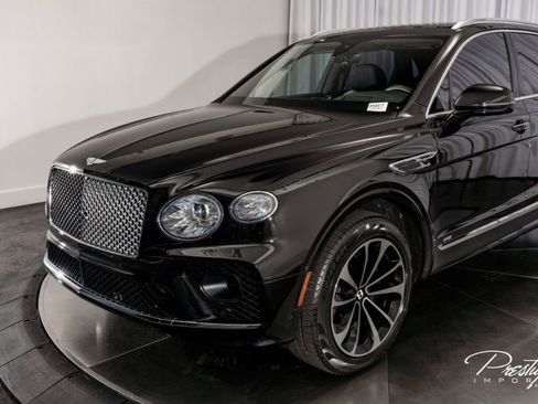 Used 2022 Bentley Bentayga image 9