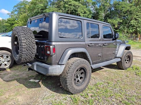 Used 2020 Jeep Wrangler Unlimited Sport AWD/4WD image 4