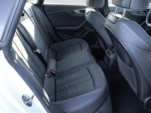 Used 2022 Audi A5 2.0T Premium Plus w/ Premium Plus image 23